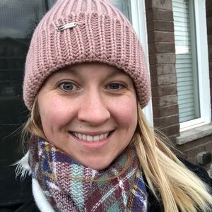 Meet your Posher, Lisa